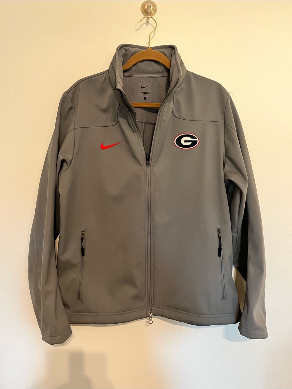 Nike Georgia Bulldogs Gray Lightweight Full-Zip Jacket men’s large